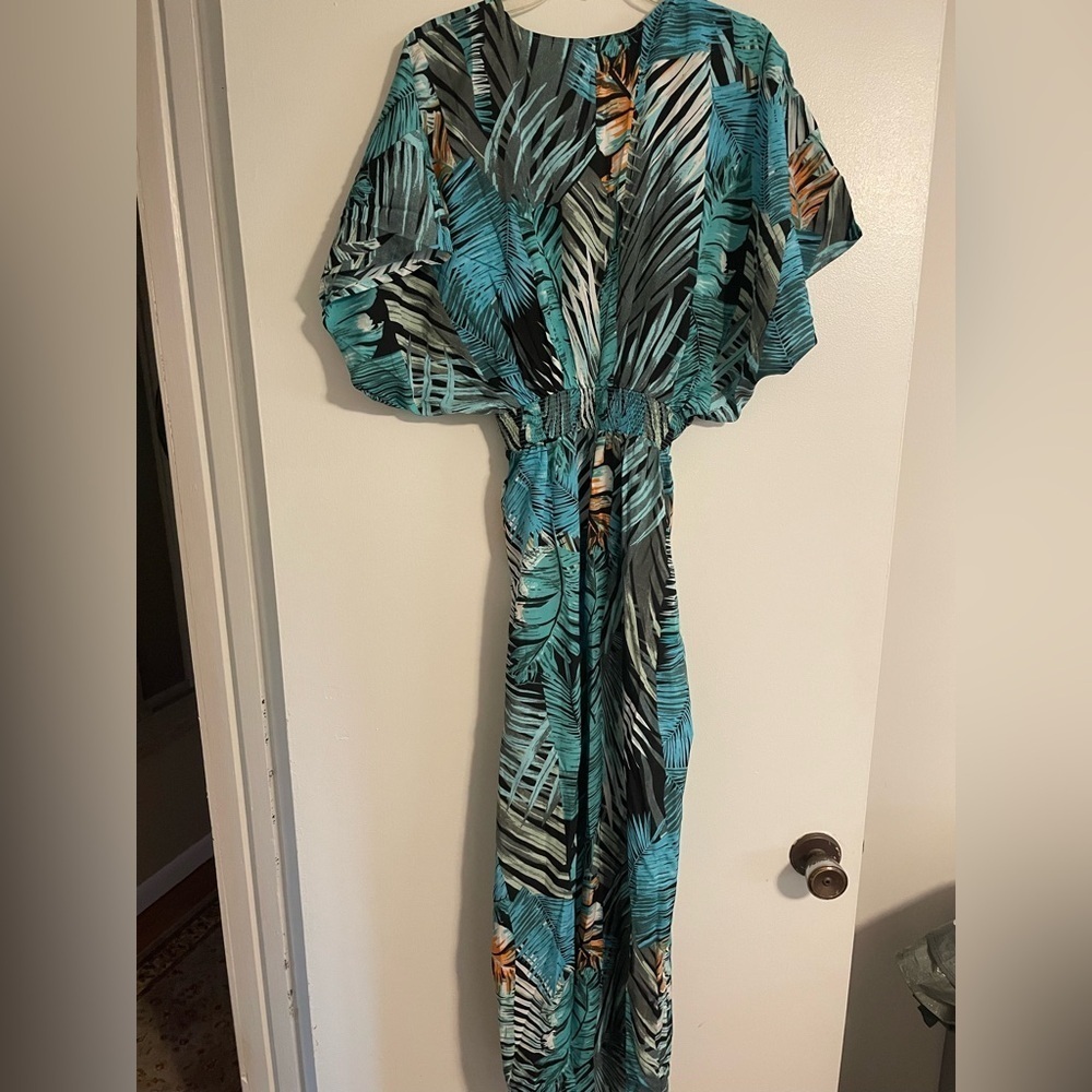 Cupshe Teal and Orange Leaf Print Maxi Dress - Picture 4 of 5